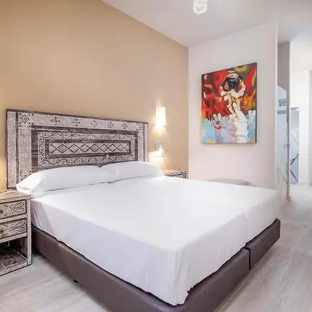 By Qhotels Apartman 4*
