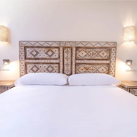 By Qhotels 4* Tarifa