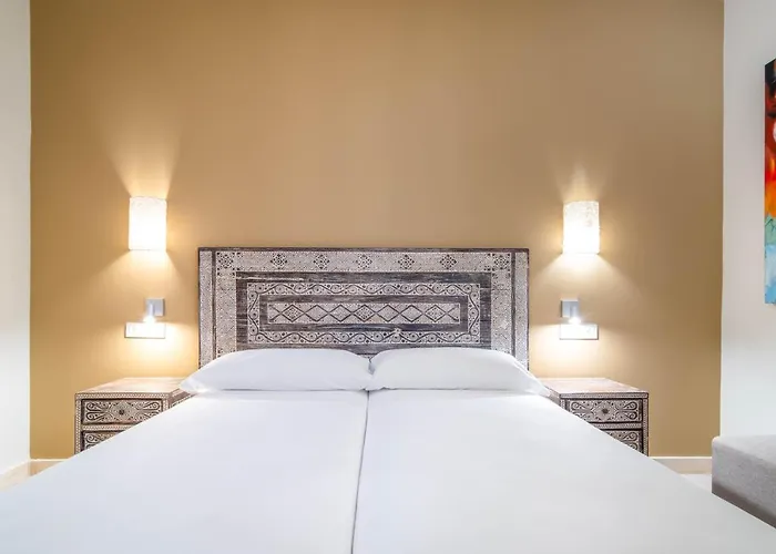 By Qhotels