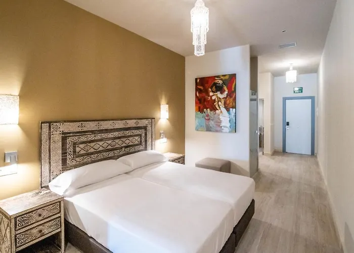 By Qhotels 4* Tarifa