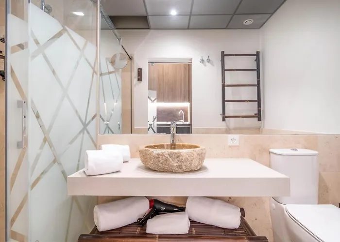 By Qhotels Daire 4*