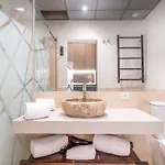 By Qhotels 公寓 4*